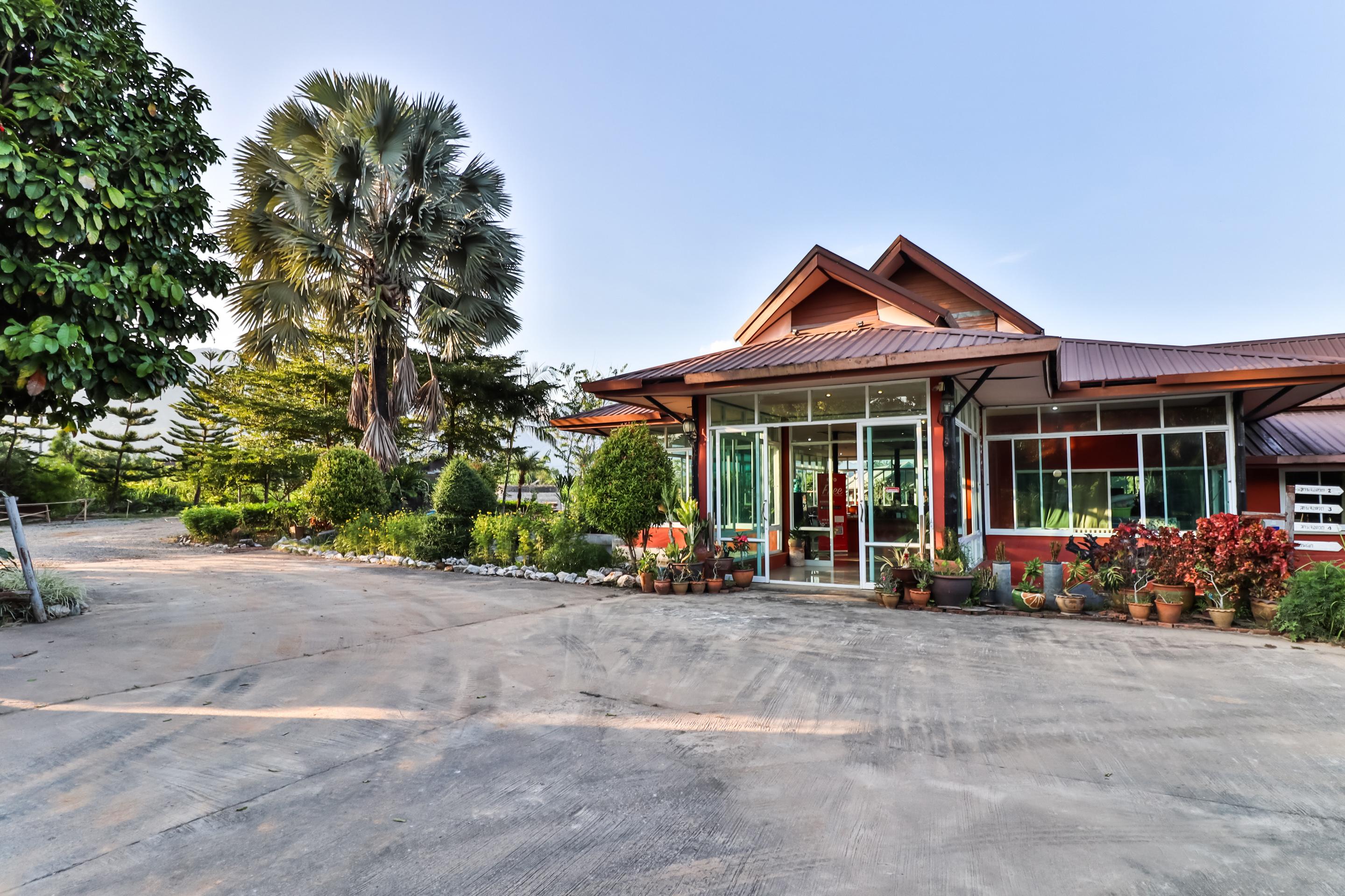 מה סאי Oyo 416 Golden Nakara Resort Maesai מראה חיצוני תמונה